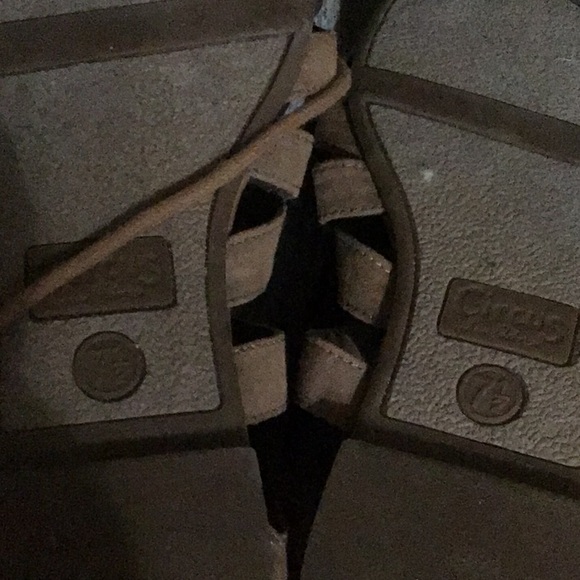 Circus Lace Up Beige Sandals 7.5 - Picture 3 of 3